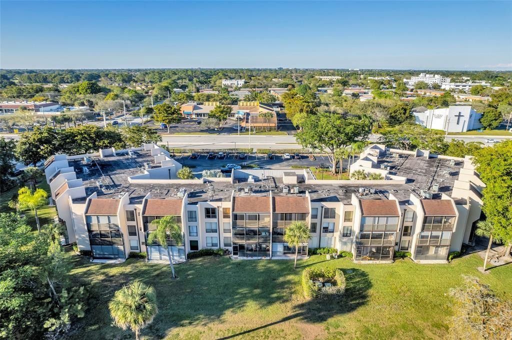7950 W Mcnab Road, Unit 203, Tamarac, FL 33321 Photo