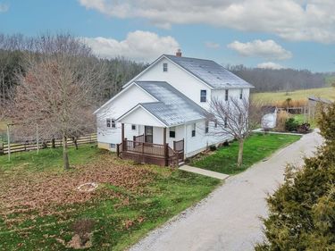1233 Logan Run Road, Flemingsburg, KY 41041