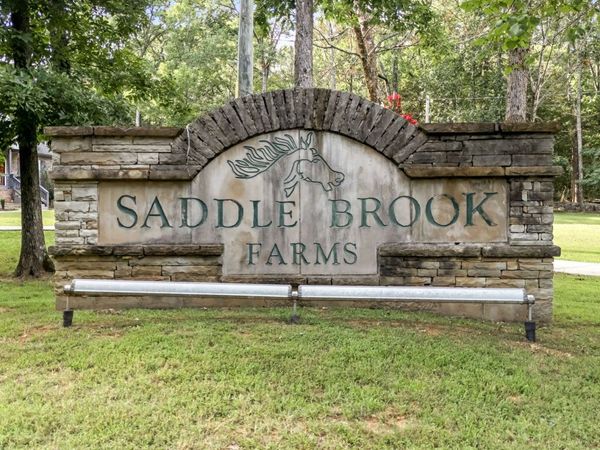 5398 Woods Edge Dr , Lebanon, TN 37090