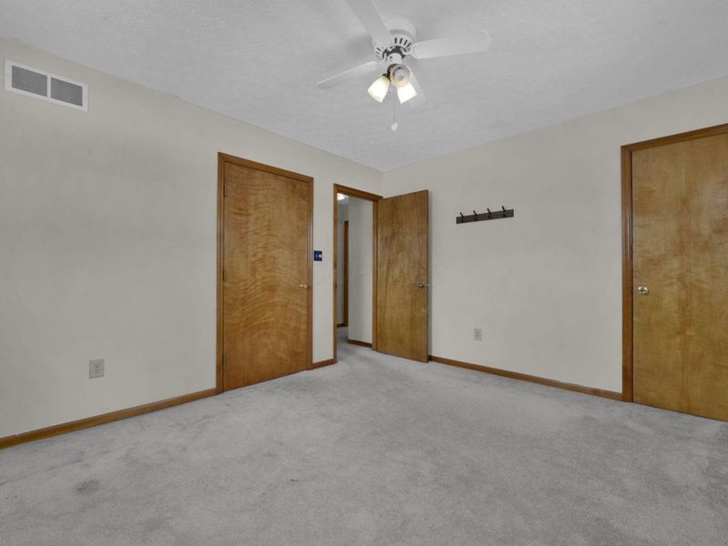 89 Postle Boulevard, Columbus, OH 43228 Photo 24