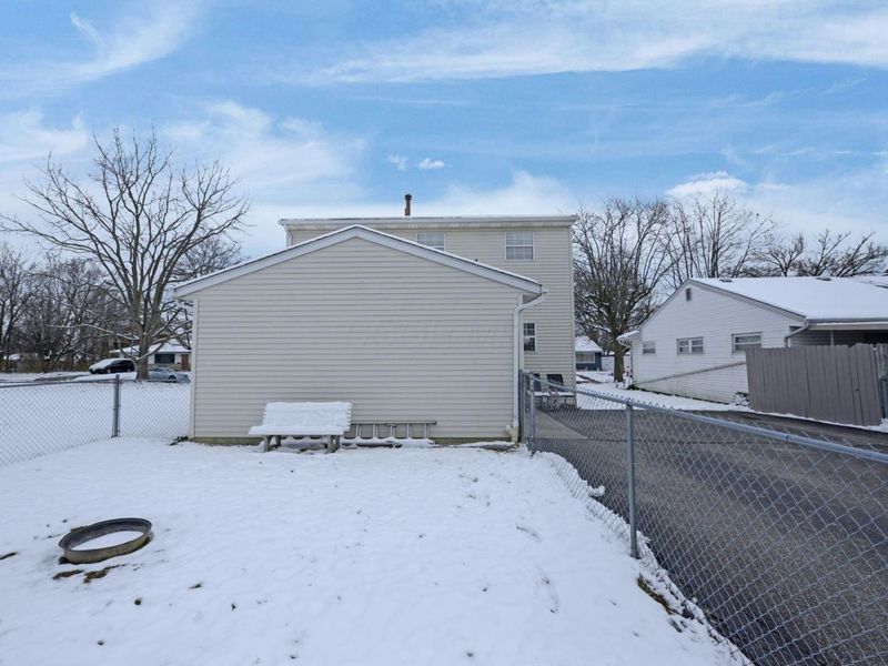 89 Postle Boulevard, Columbus, OH 43228 Photo 27