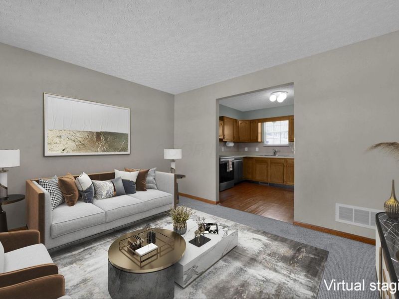 89 Postle Boulevard, Columbus, OH 43228 Photo 6