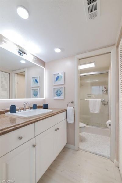 5 Bluebill Ave, Unit 305 + 405, Naples, FL 34108 Photo