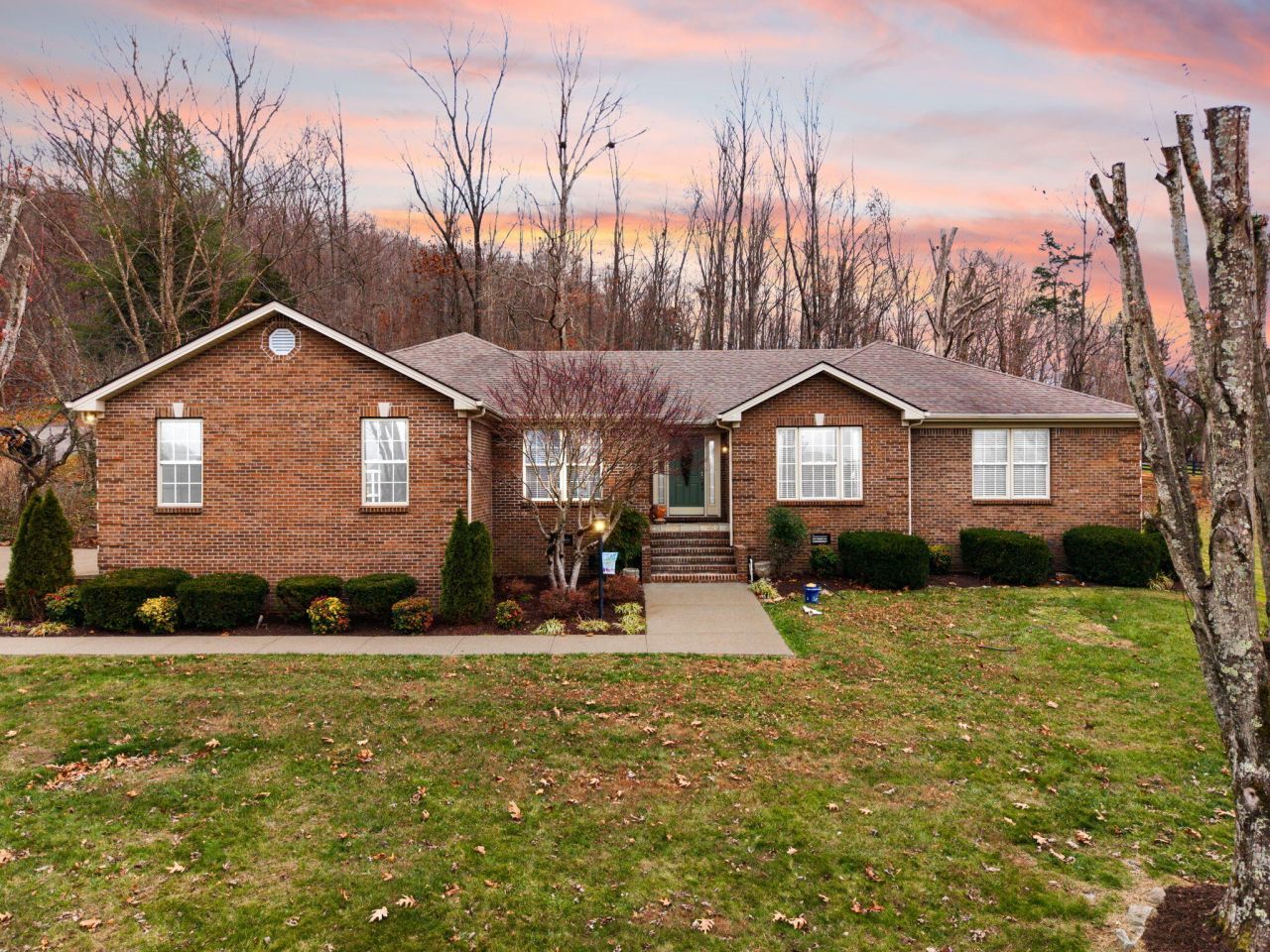 871 Woods Edge Drive, Somerset, KY 42503 Main Photo