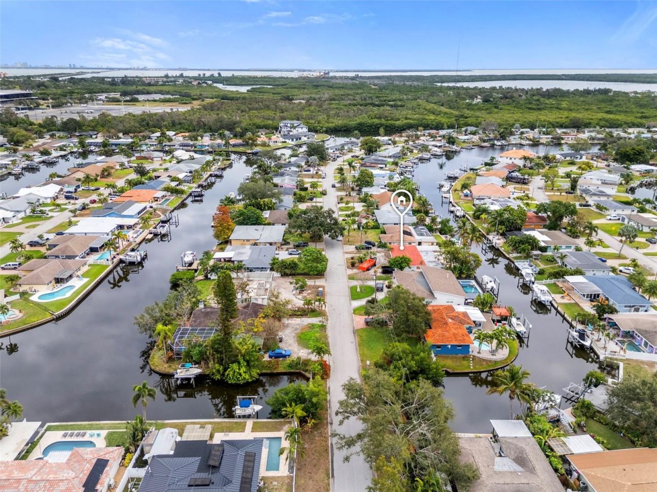 9570 Sun Isle Drive Ne, Saint Petersburg, FL 33702 Photo