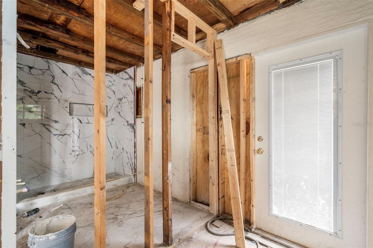 9570 Sun Isle Drive Ne, Saint Petersburg, FL 33702 Photo