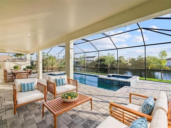 1220 SE 5th TER, CAPE CORAL, FL 33990