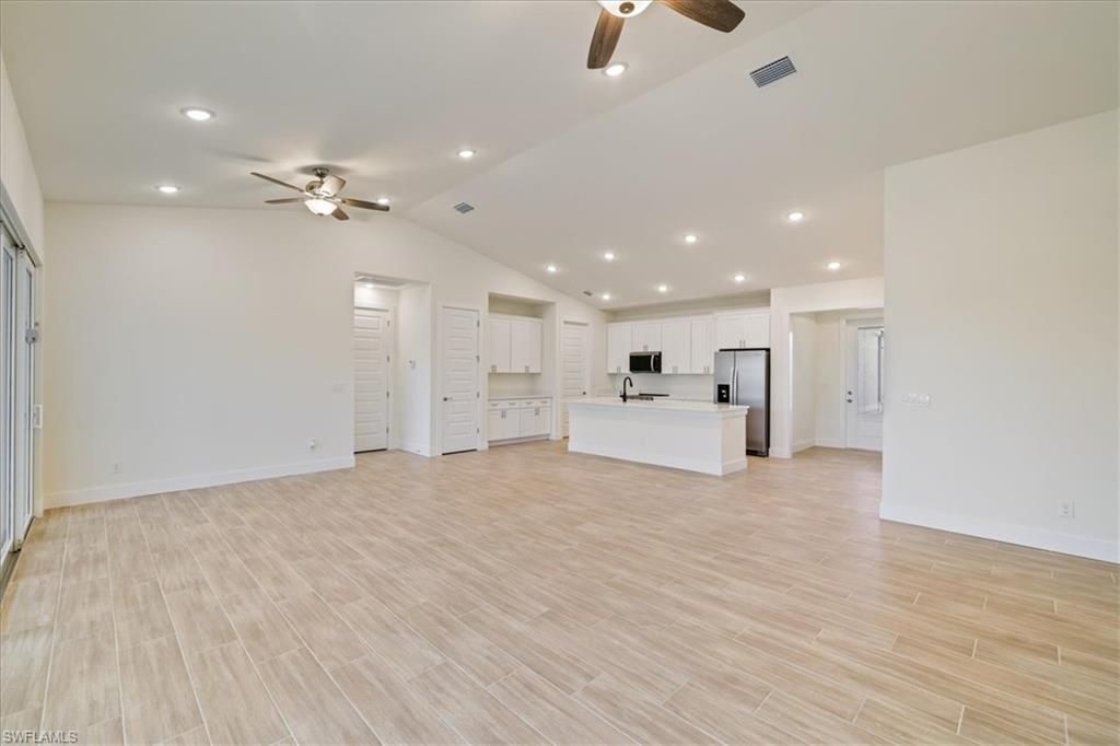 1220 SE 5th Ter, Cape Coral, FL 33990 Photo