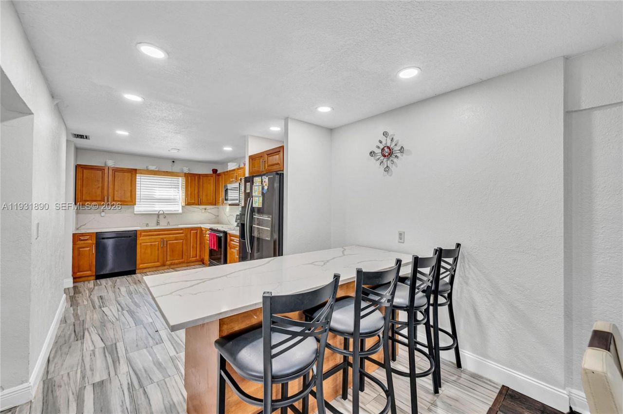 4751 NW 5th Ct, Plantation, FL 33317 Photo