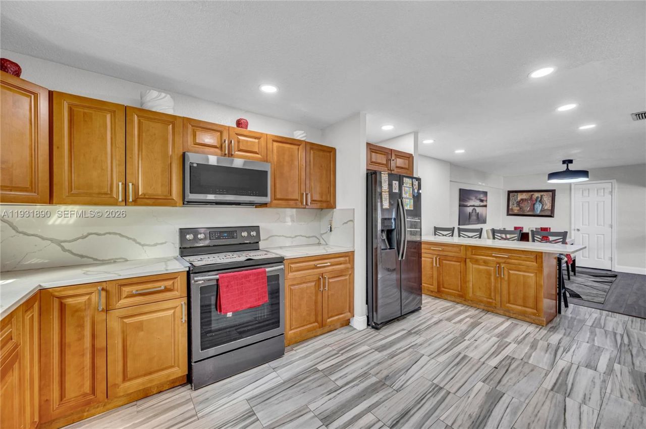 4751 NW 5th Ct, Plantation, FL 33317 Photo