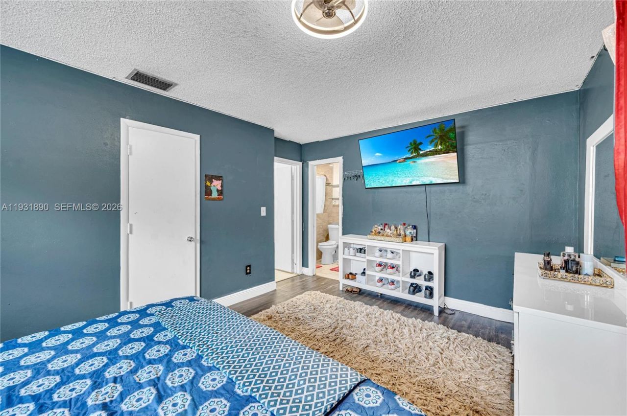 4751 NW 5th Ct, Plantation, FL 33317 Photo