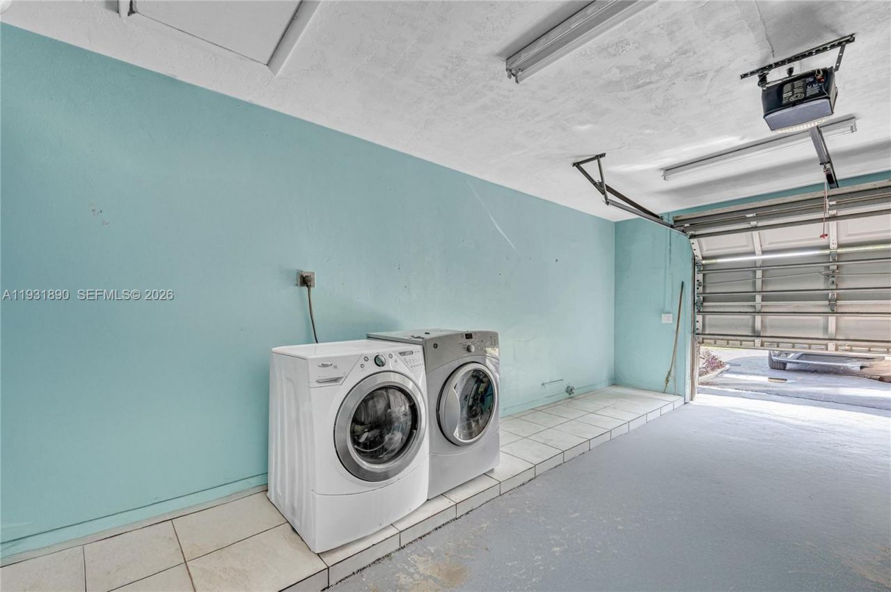 4751 NW 5th Ct, Plantation, FL 33317 Photo