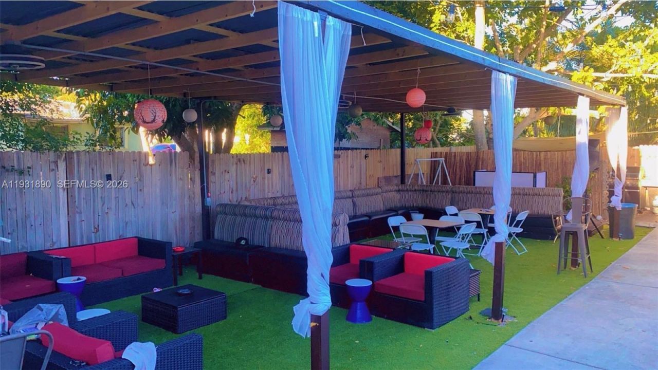 4751 NW 5th Ct, Plantation, FL 33317 Photo