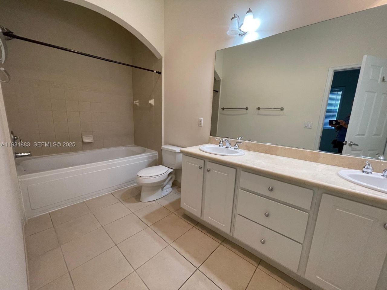 511 SW 18th Ave, Unit 1, Fort Lauderdale, FL 33312 Photo