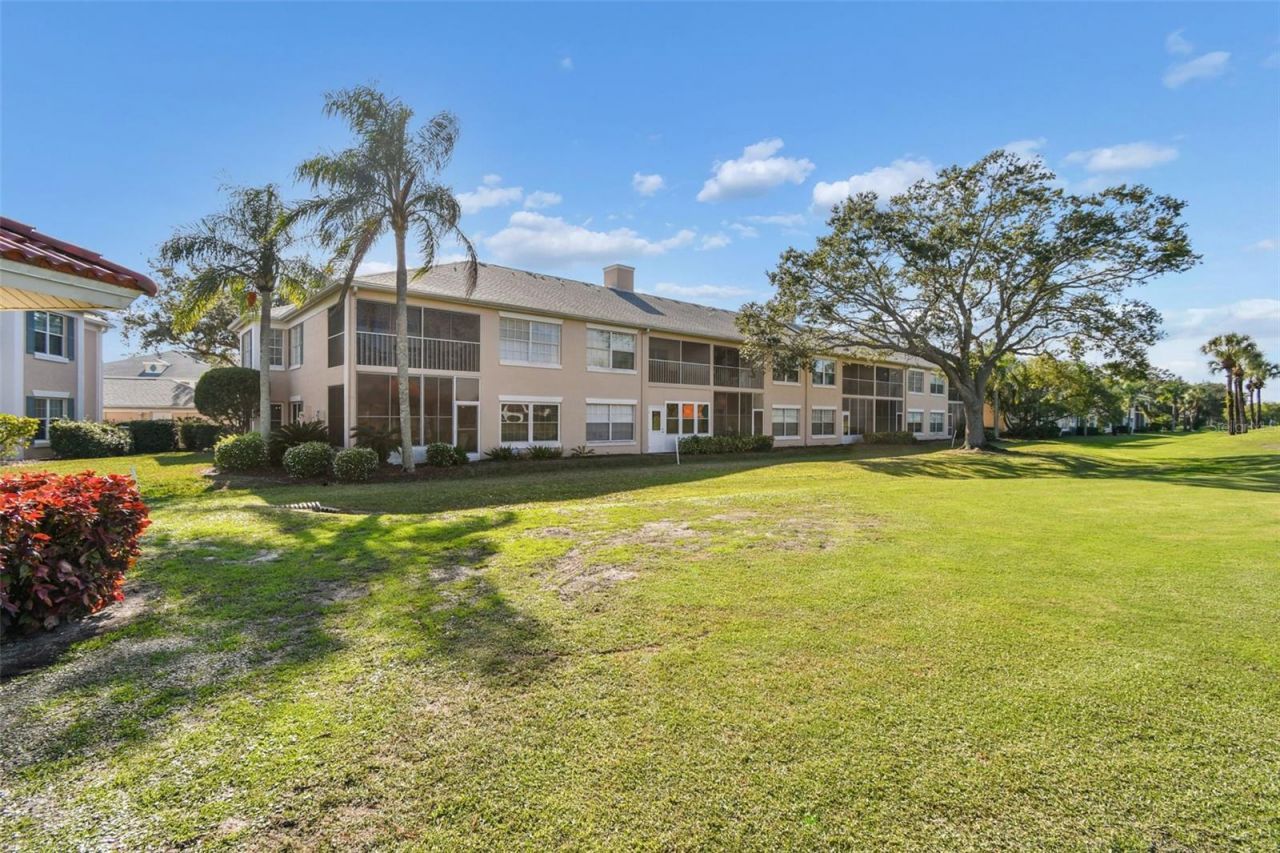 4210 Caddie Drive E, Unit 202, Bradenton, FL 34203 Photo