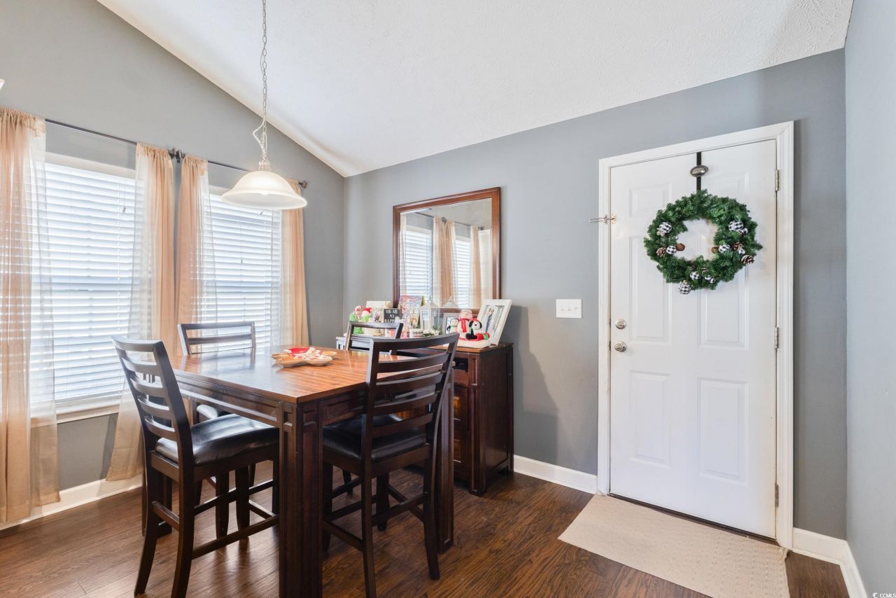 143 Heath Dr. Photo 11