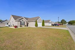 143 Heath Dr. photo 4