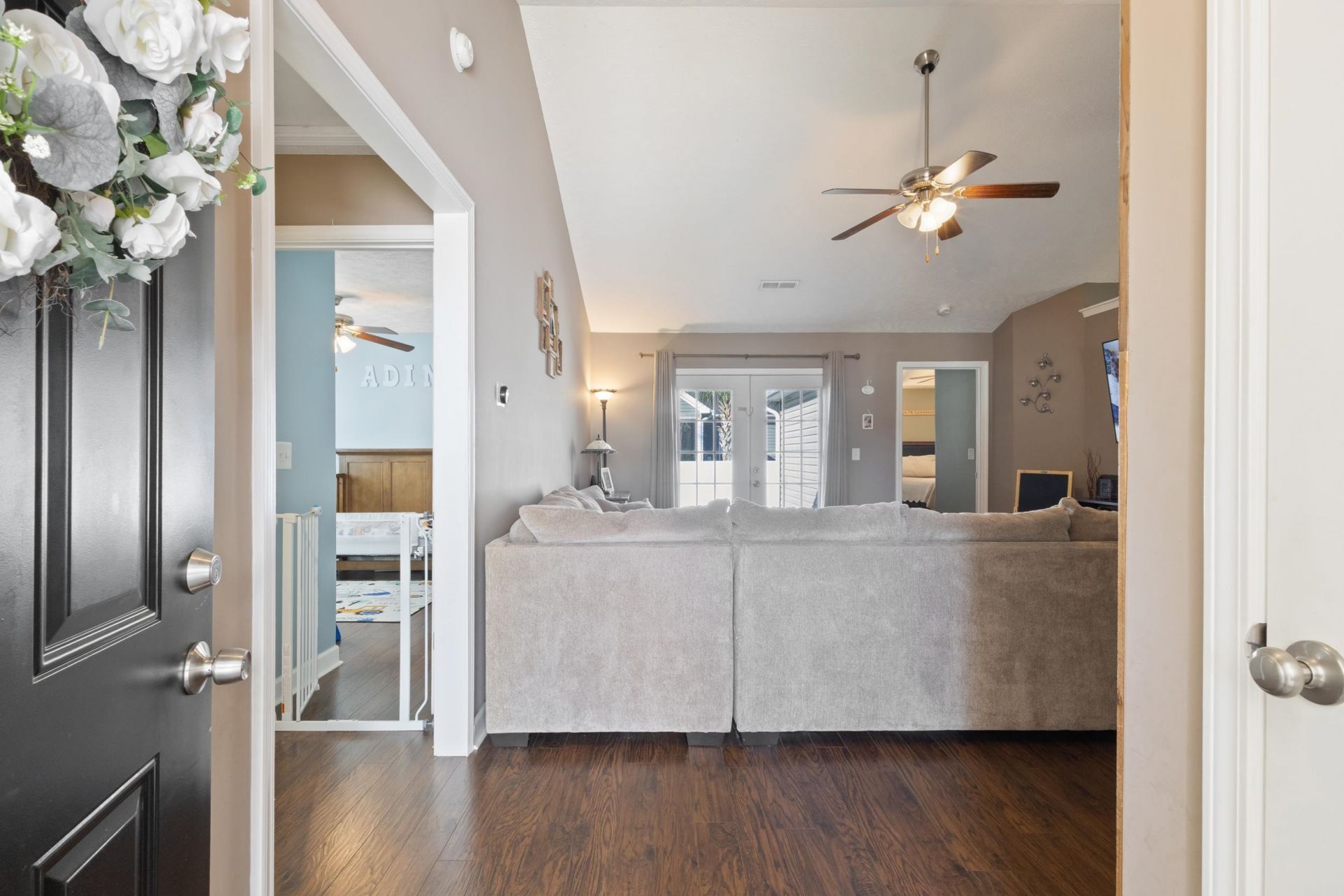 143 Heath Dr. Photo 6