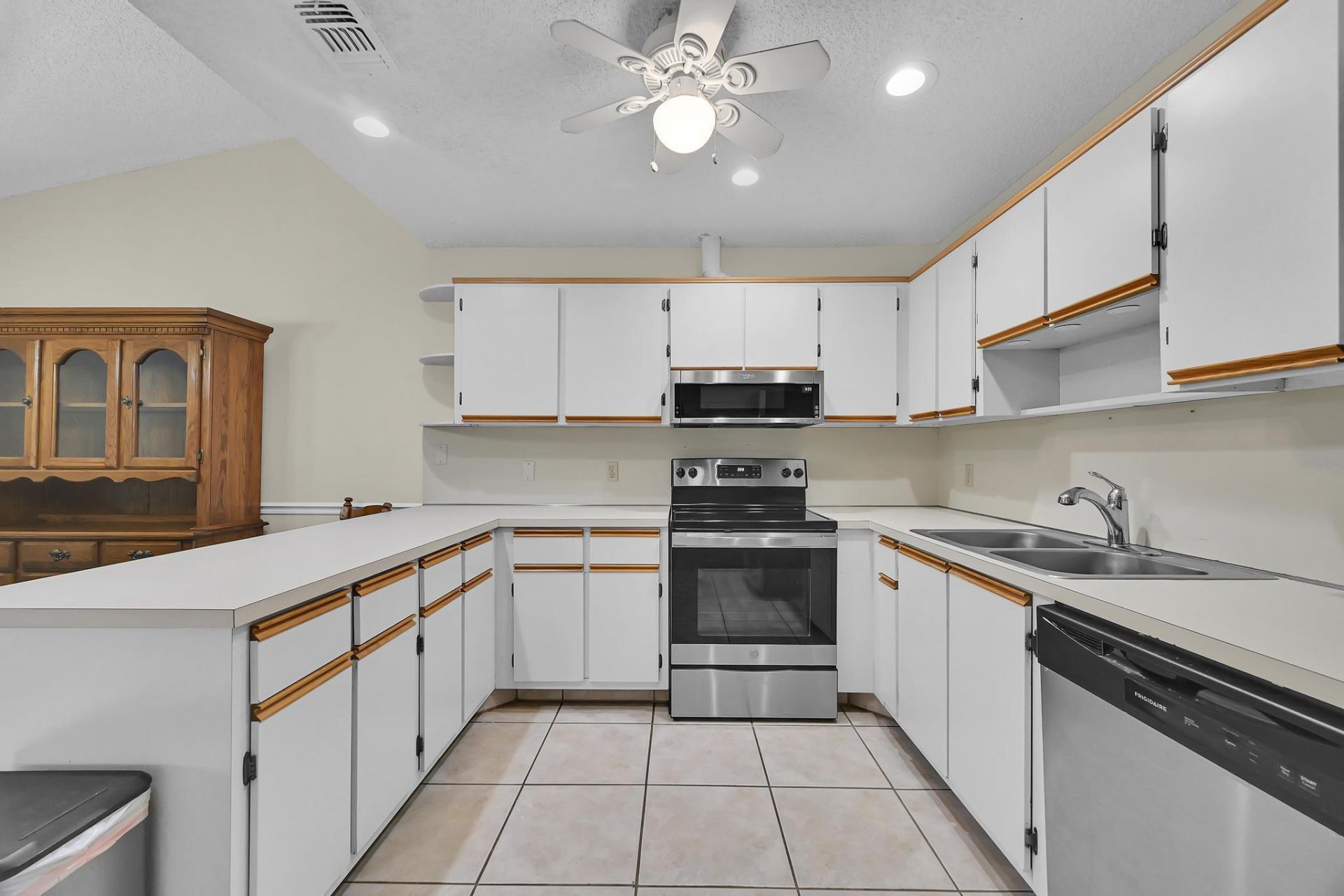 1707 Mariners Cove, Unit 10b, Fort Pierce, FL 34950 Photo