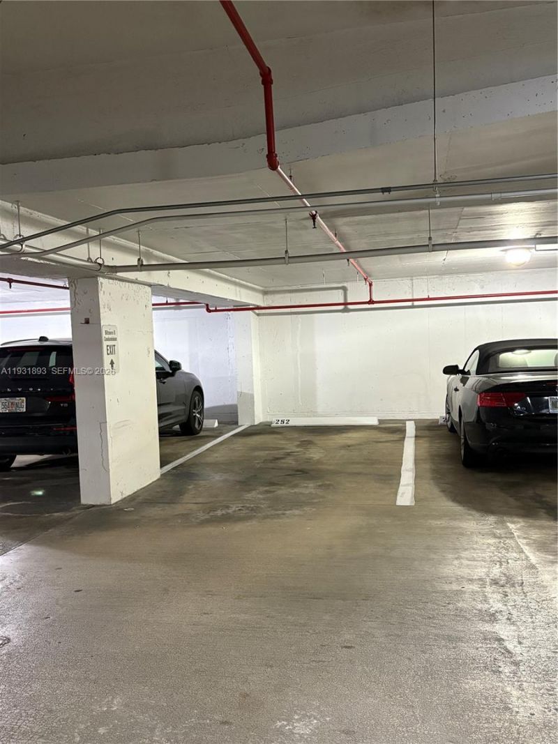 600 Biltmore Way, Unit 217, Coral Gables, FL 33134 Photo