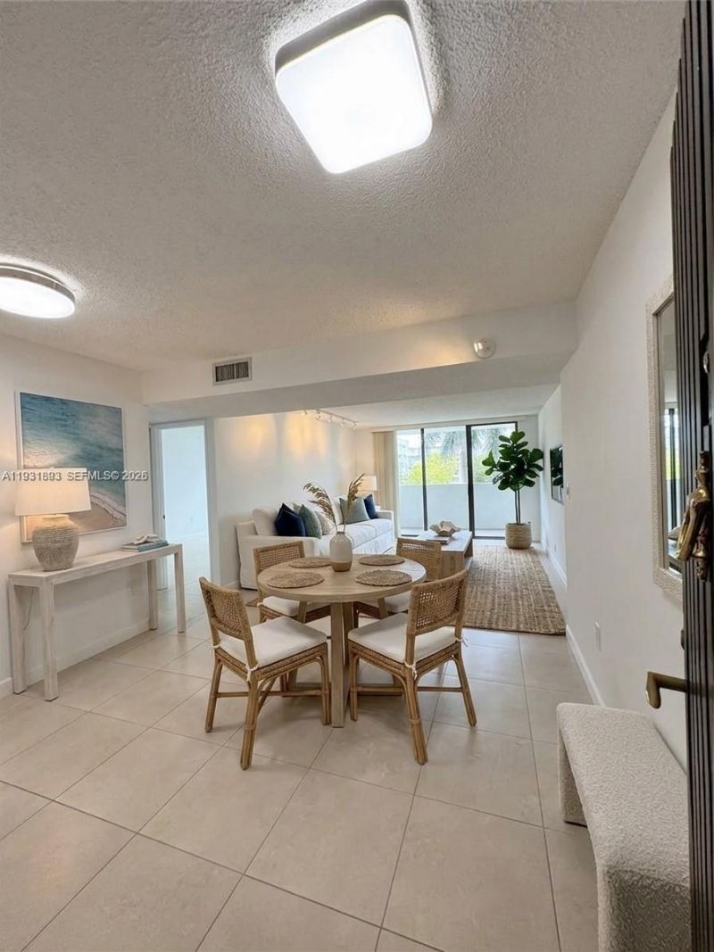 600 Biltmore Way, Unit 217, Coral Gables, FL 33134 Photo