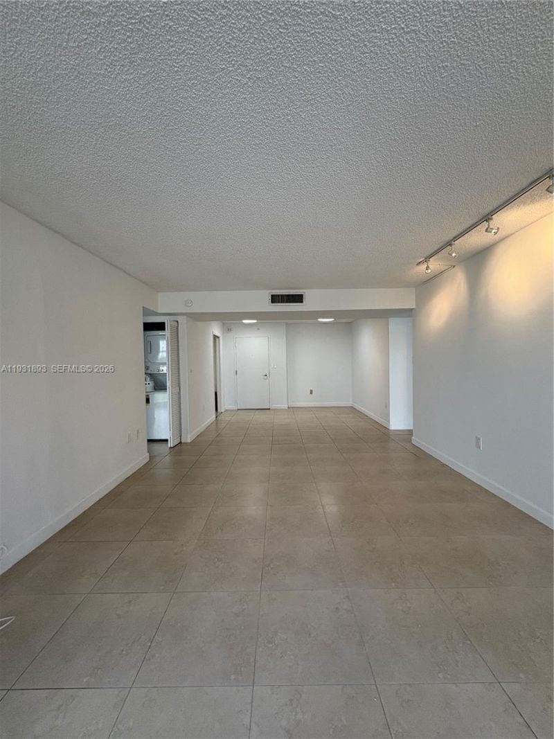 600 Biltmore Way, Unit 217, Coral Gables, FL 33134 Photo