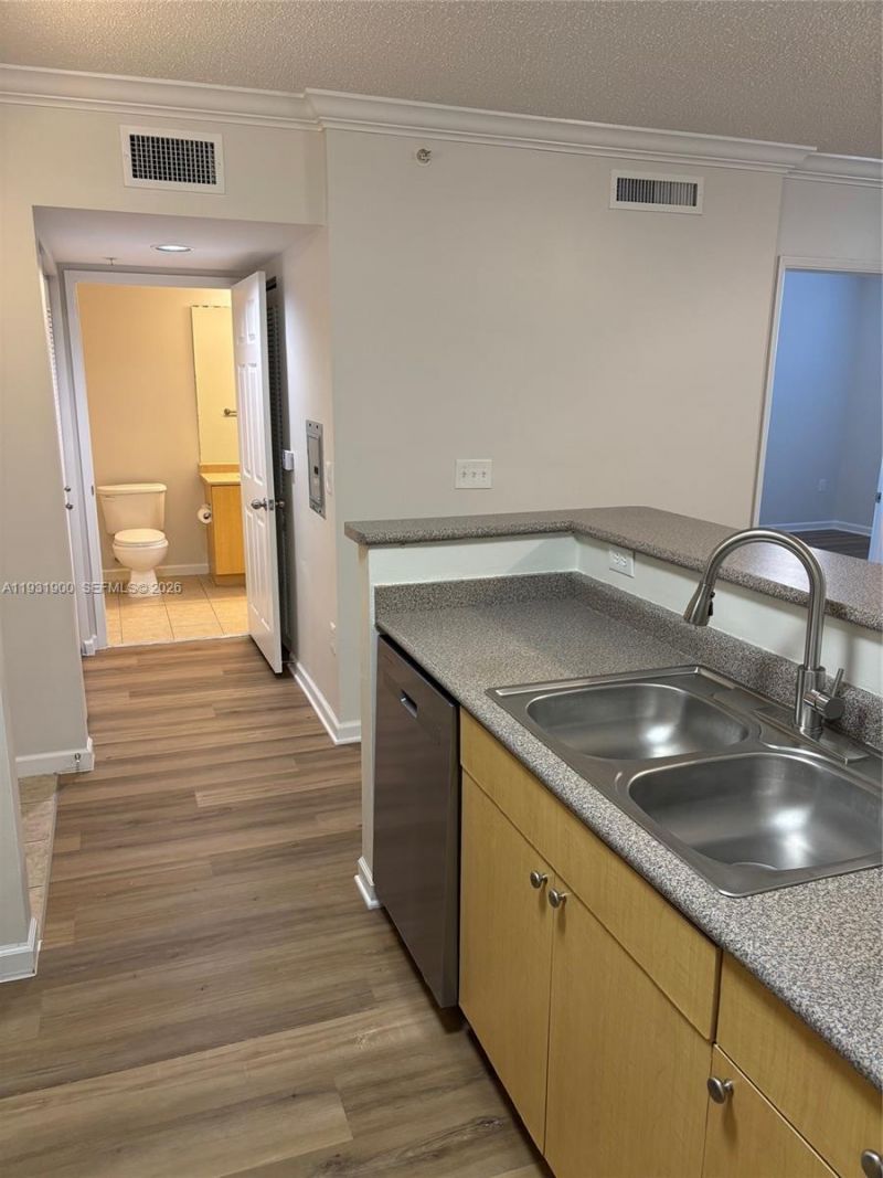 1919 Van Buren St, Unit 219A, Hollywood, FL 33020 Photo