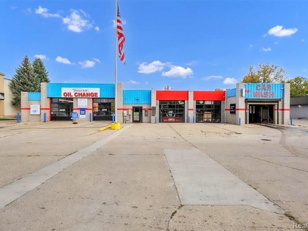 815 W State Street , Hastings, MI 49058