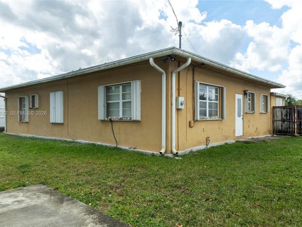 4151 SW 112th Ct, Miami, FL 33165