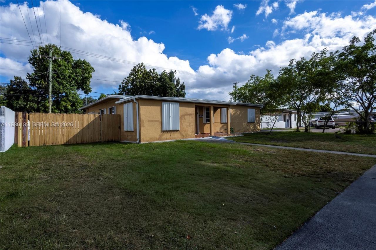 4151 SW 112th Ct, Miami, FL 33165 Photo