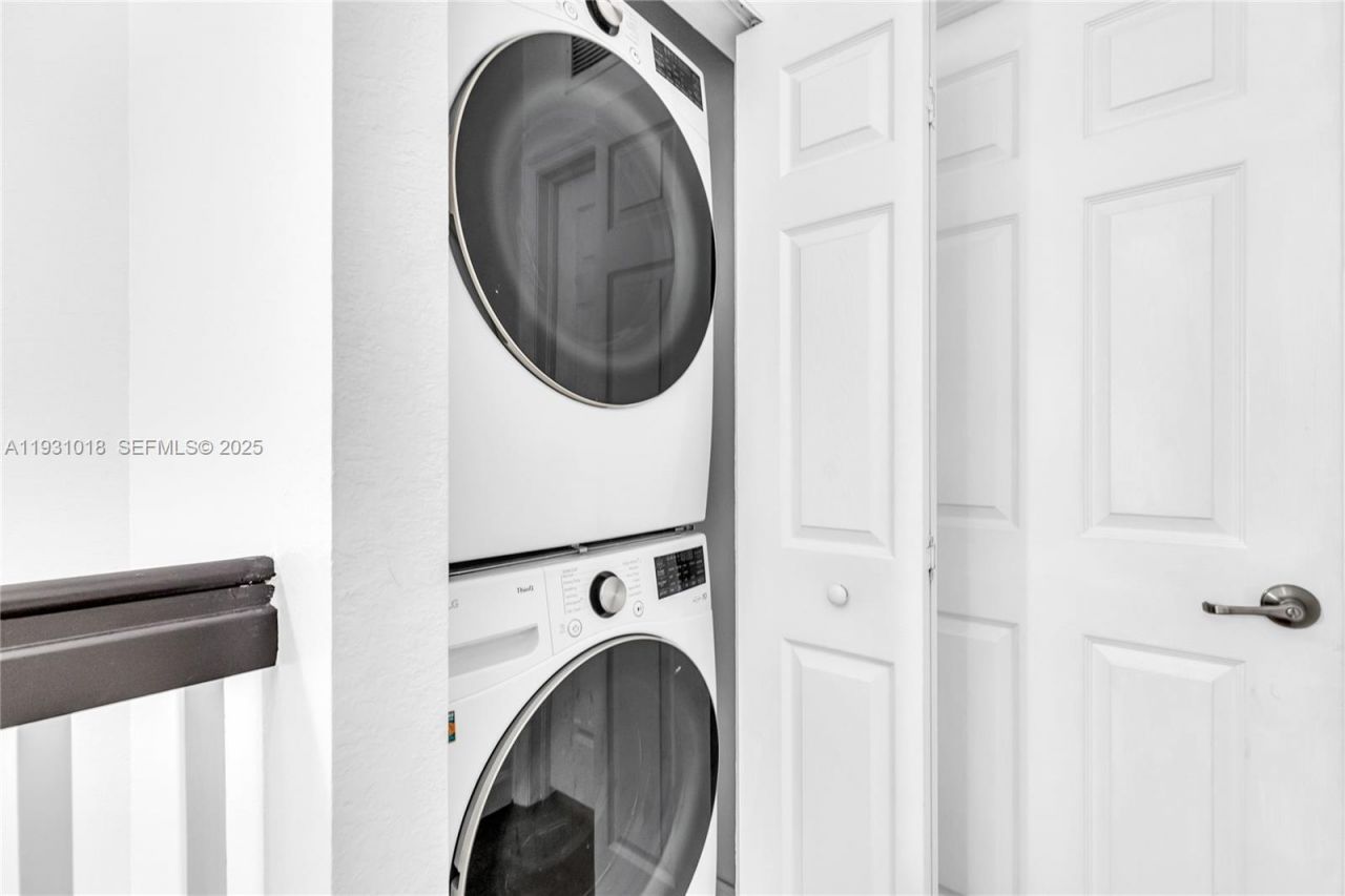 3549 W 89th Pl, Unit 3549, Hialeah, FL 33018 Photo