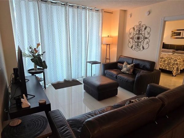 4001 S Ocean Dr, Unit 4J, Hollywood, FL 33019