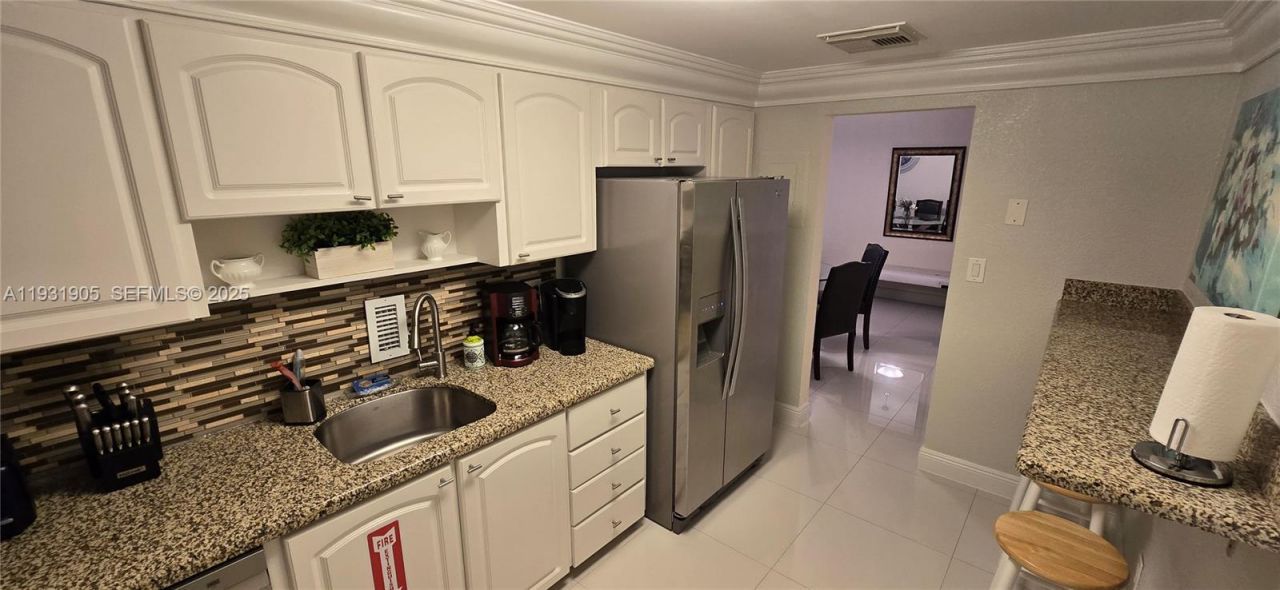 4001 S Ocean Dr, Unit 4J, Hollywood, FL 33019 Photo