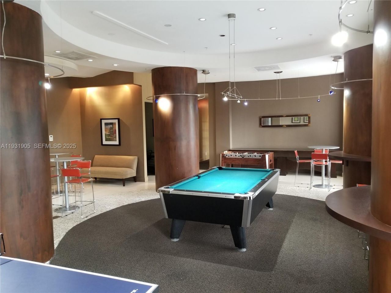 4001 S Ocean Dr, Unit 4J, Hollywood, FL 33019 Photo