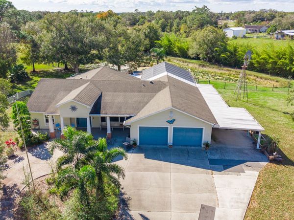 2990 NE 52nd Drive, Okeechobee, FL 34972