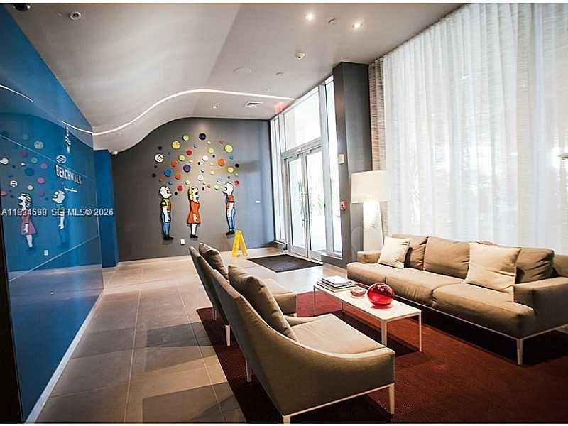 2602 E Hallandale Beach Blvd , Unit R3010, Hallandale Beach, FL 33009 Photo