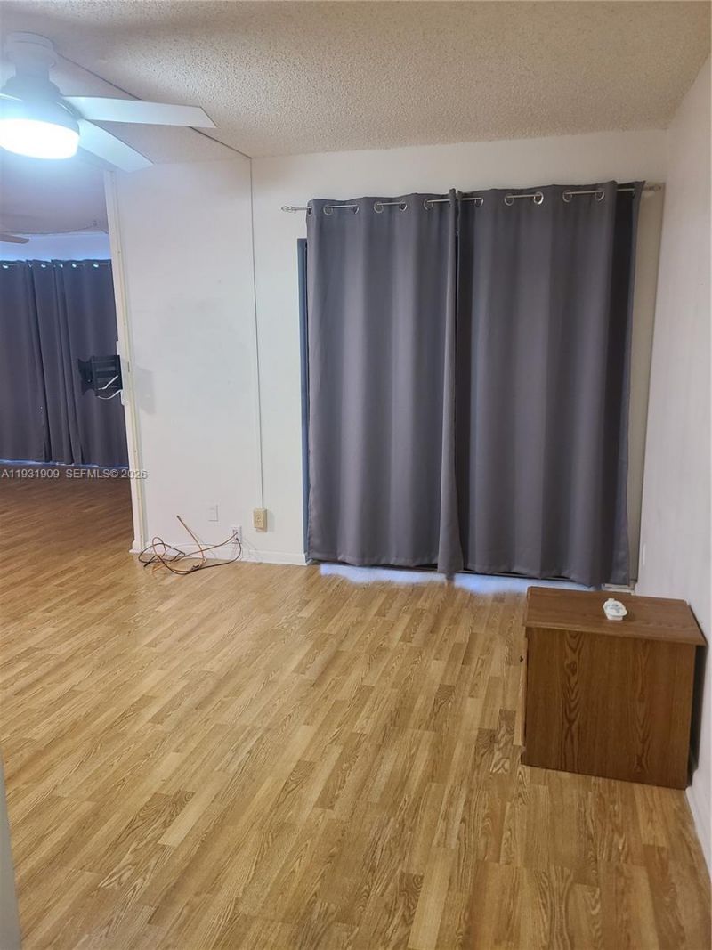 2306 S Cypress Bend Dr, Unit 418, Pompano Beach, FL 33069 Photo