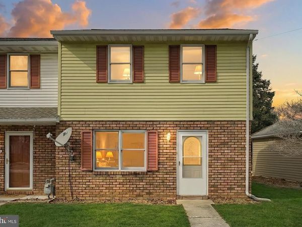 21 5TH STREET, HANOVER, PA 17331