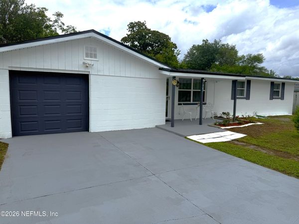 7047 DELISLE Drive, Jacksonville, FL 32244