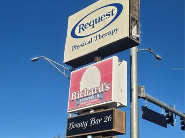 2601 MANATEE AVENUE W, BRADENTON, FL 34205