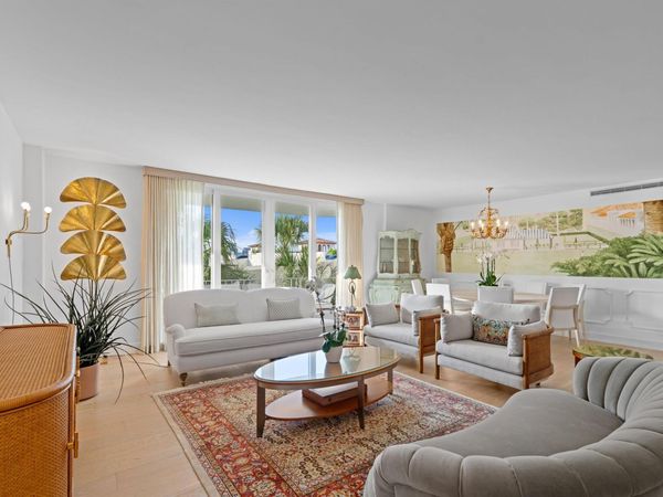 100 Worth Avenue, Unit 401, Palm Beach, FL 33480