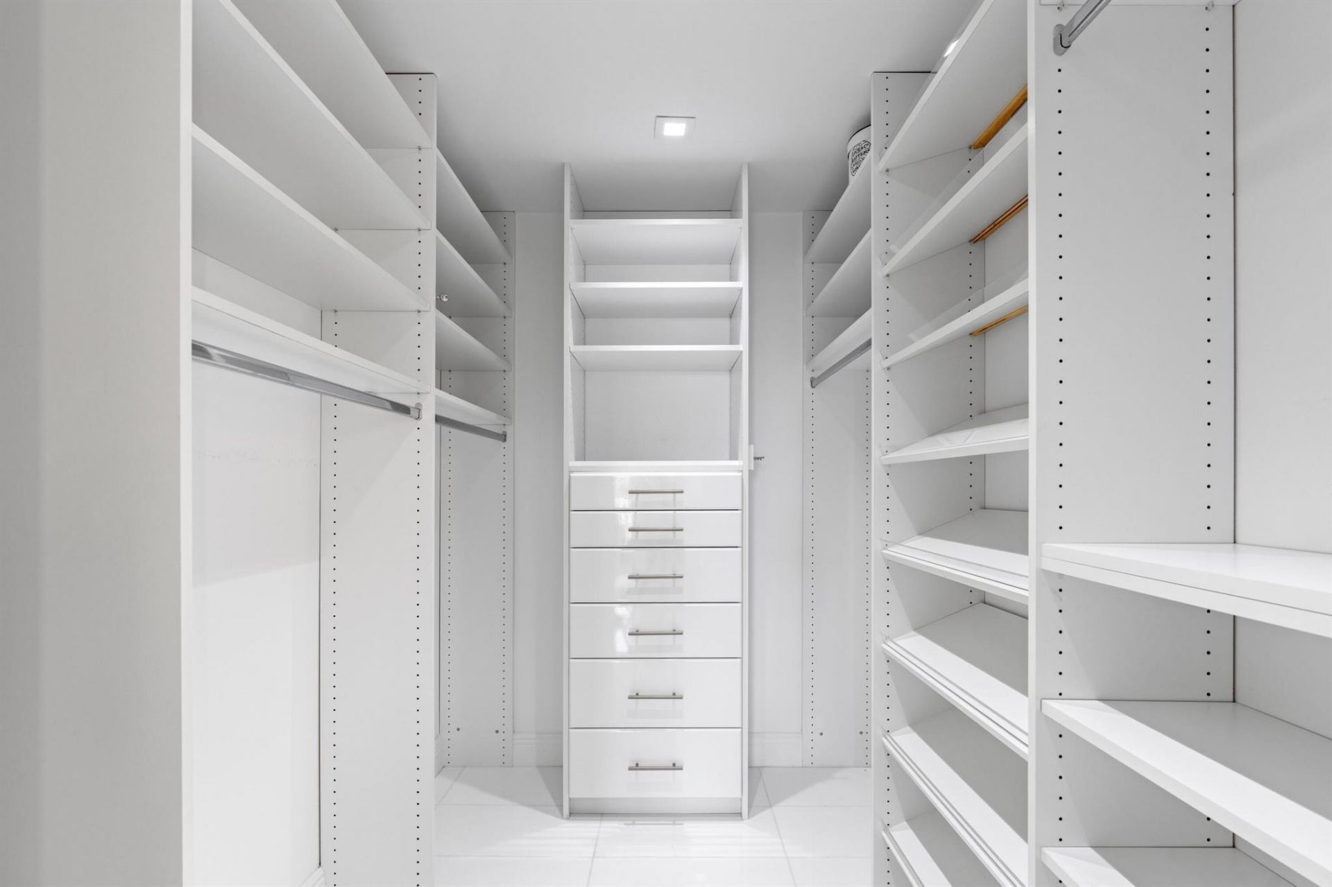 100 Worth Avenue, Unit 401, Palm Beach, FL 33480 Photo