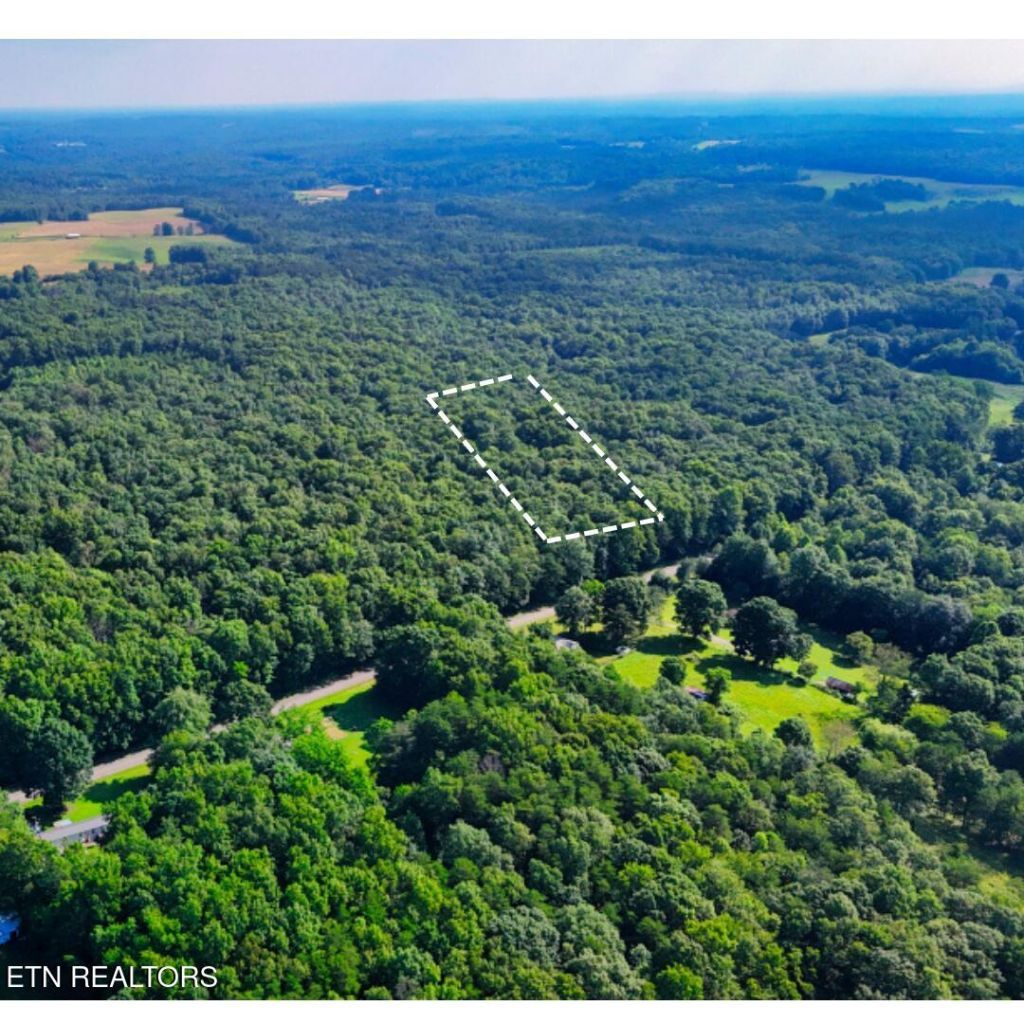 Lot 8 Turkey Blind Rd, Crossville, TN 38572 Main Photo