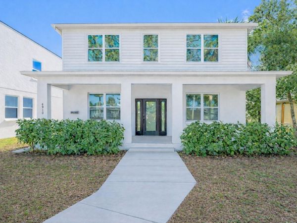 6910 DARTMOUTH AVENUE N, ST PETERSBURG, FL 33710