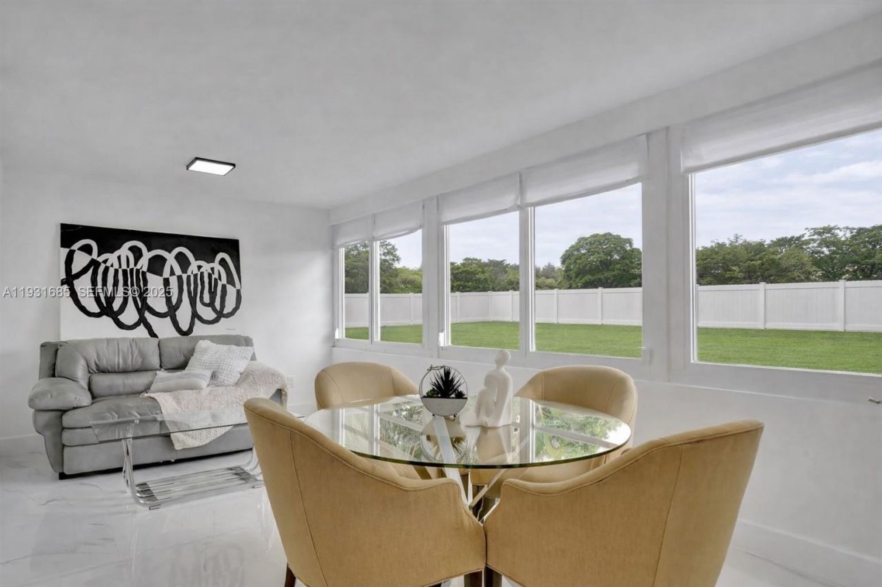 1220 NE 8th St, Pompano Beach, FL 33060 Photo