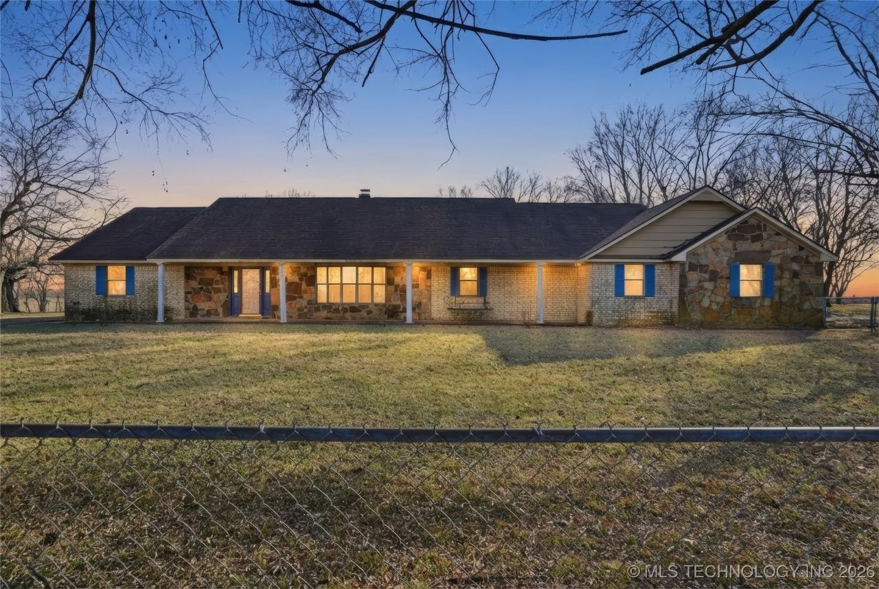 3197 E 203rd Street S, Warner, OK 74469 Main Photo