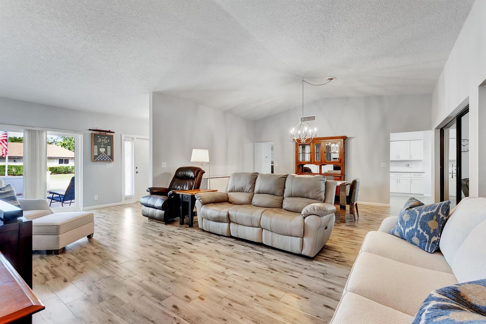 10306 Greentrail Drive N, Boynton Beach, FL 33436 Photo