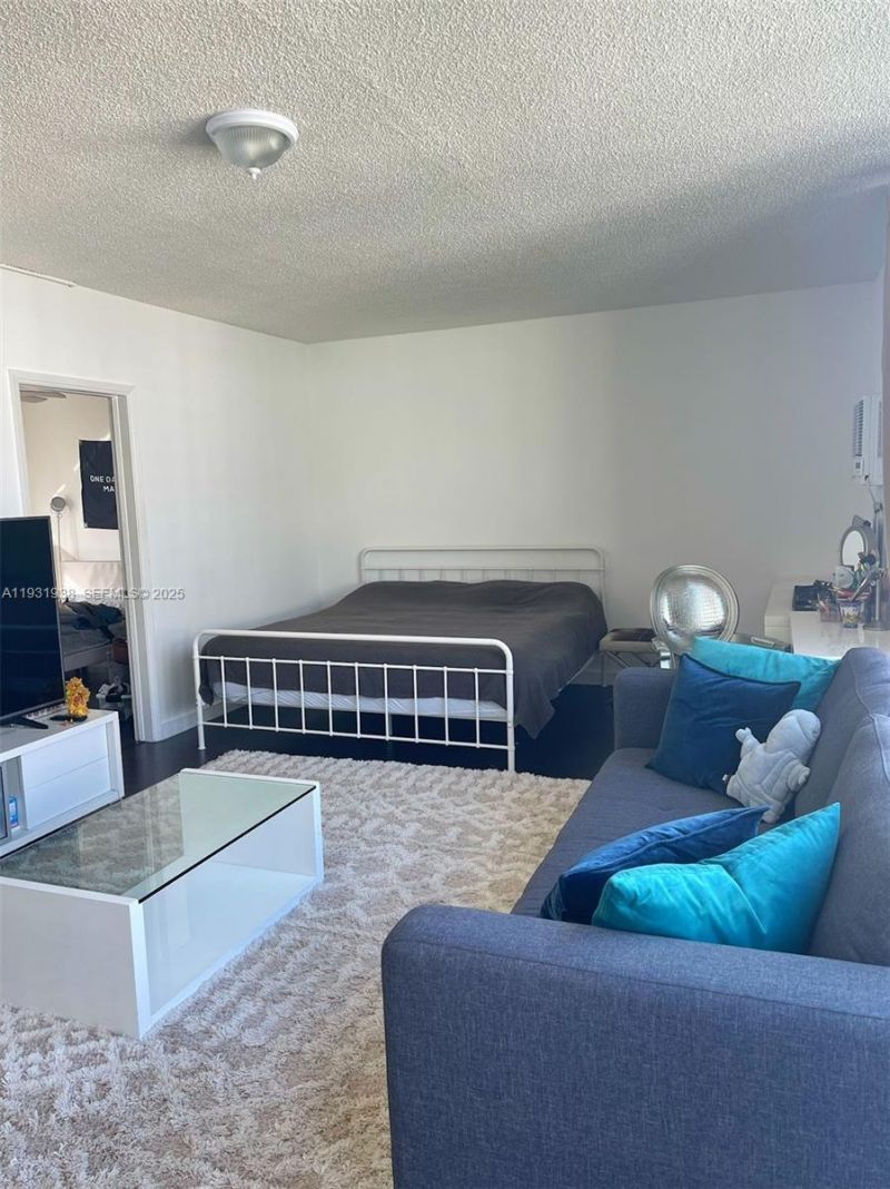 10178 Collins Ave, Unit 202, Bal Harbour, FL 33154 Photo