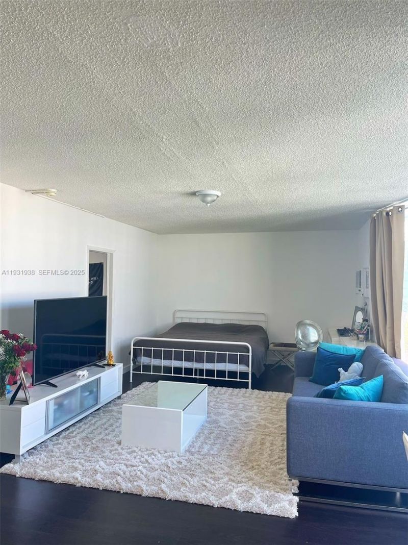 10178 Collins Ave, Unit 202, Bal Harbour, FL 33154 Photo