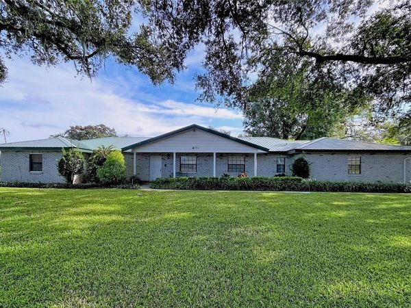 9471 MCINTOSH ROAD, DOVER, FL 33527